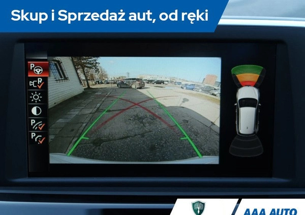 BMW X1 cena 100001 przebieg: 82808, rok produkcji 2016 z Goleniów małe 436